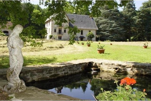 7 bedroom House For Sale: 19140 CORREZE - 2