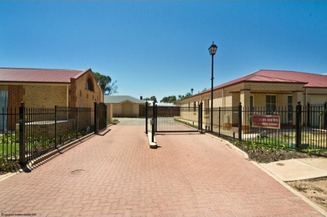 Albion Mews - DOVER GARDENS - SA - 2