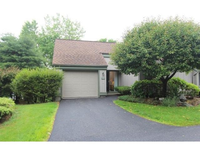 2 bedroom Condominium For Sale: Somers.. - 2