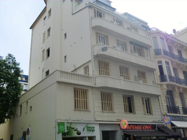 A real home away from home apartment..
