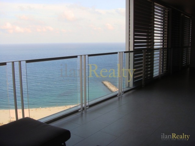 Luxury apartment in Barcelona - 2