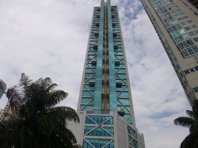 Gorgeous Loft For Lease In Punta..