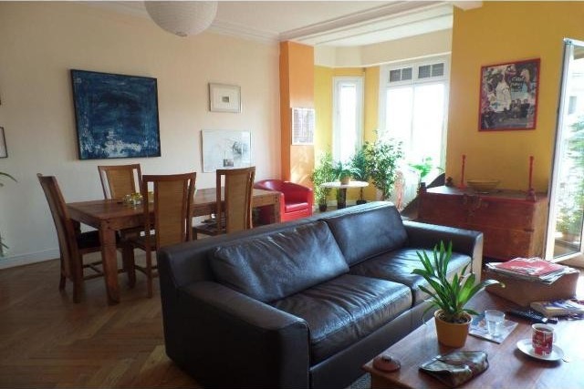 Bright and sunny top floor one bed