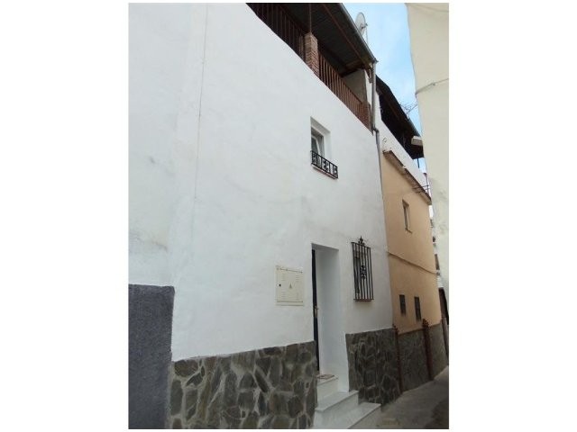 Town House - Pretty little townhouse in.. - 2