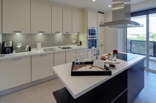 Three Bedroom Apartment, Monte da..
