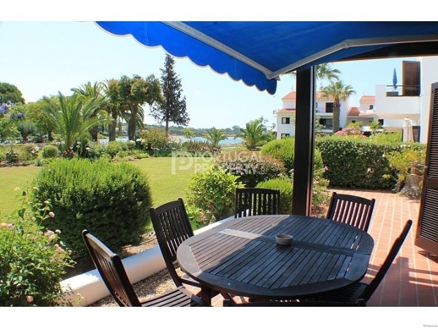 Ground floor Lakeside apartment