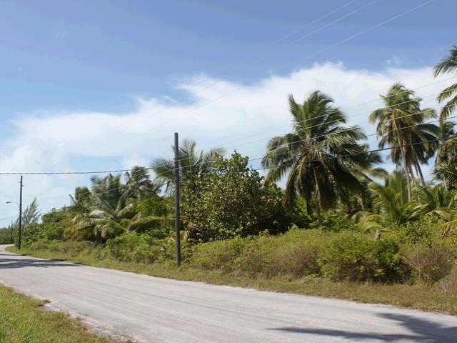 Singlefamilyvacant - Just across from.. - 2