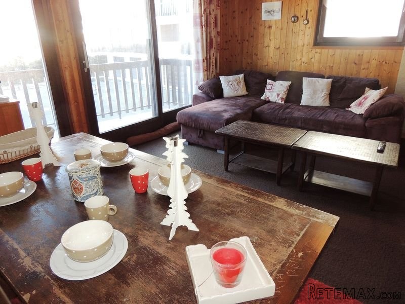 2 Bedroom Apartment, Les Gets - 2