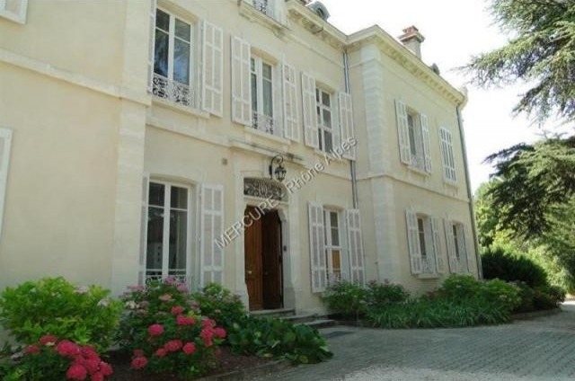 6 bedroom House For Sale: 26150.. - 2