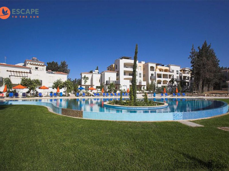 Luxury Apartment, Hesperides Gardens..