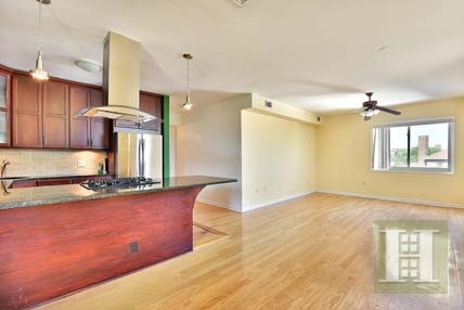 2 bedroom Apartment For Sale: 200.. - 2