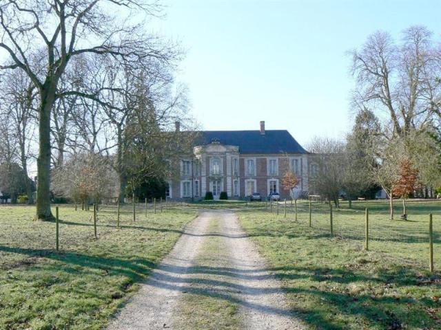 7 bedroom Castle For Sale: 80100 SOMME - 2