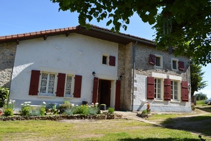 Lovely character home, walking distance..