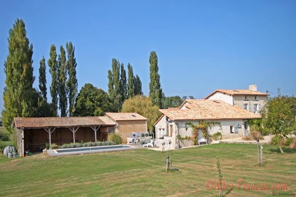 Auge (79) - For sale luxury house with..