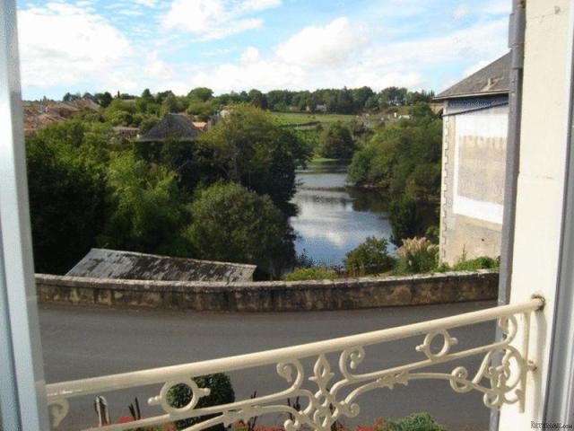 4 Bedroom Town House For Sale - 2