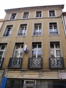 Majestic newly renovated building with..