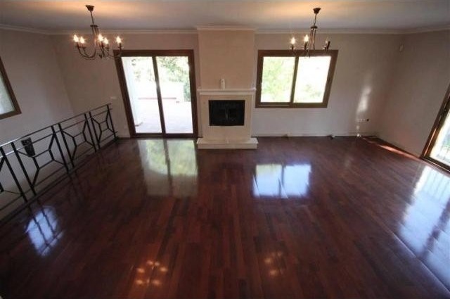 4 bedroom detached villa for sale