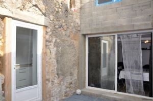 Cosy Village House To Finish Renovating - 2