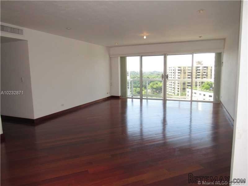 2 bedroom Flat For Sale: 2451 Brickell.. - 2