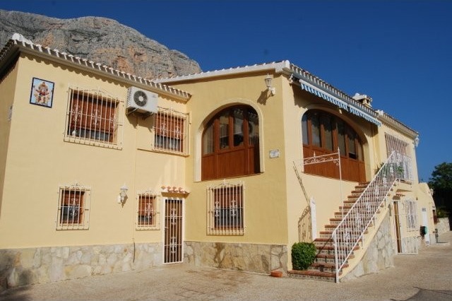 Villa for sale in Javea