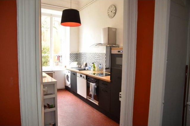 Excellent condition four bed in Port - 2