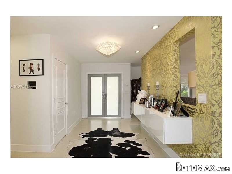 4 bedroom House For Sale: 5750 SW 132.. - 2