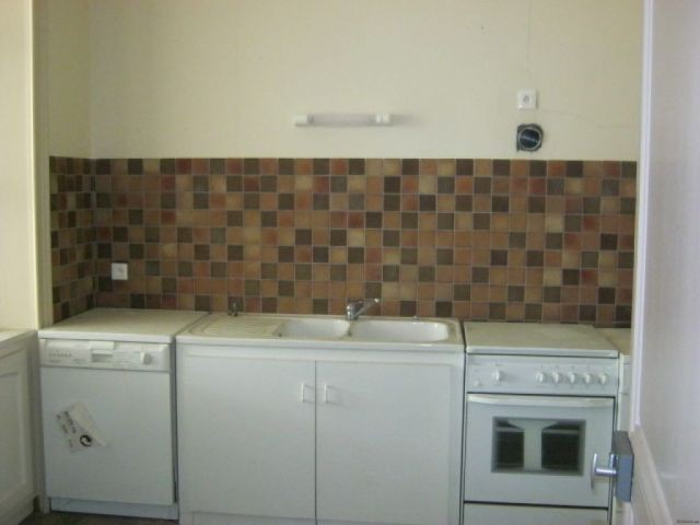 Spacious apartment in Angouleme - 2