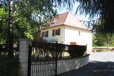 St Jean de Cole (24800)