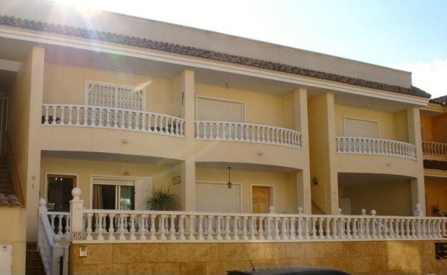 2 bedroom, 2 bathroom Apartment 82m2
