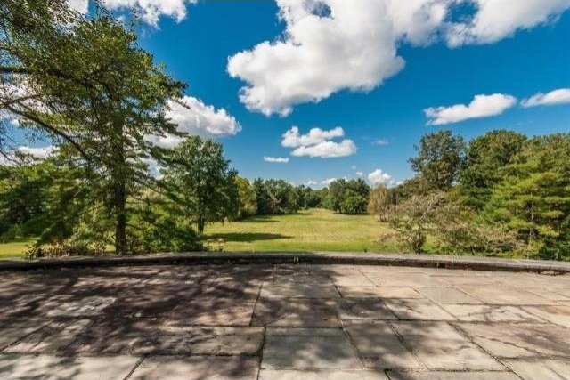 Land For Sale: Greenwich, Connecticut