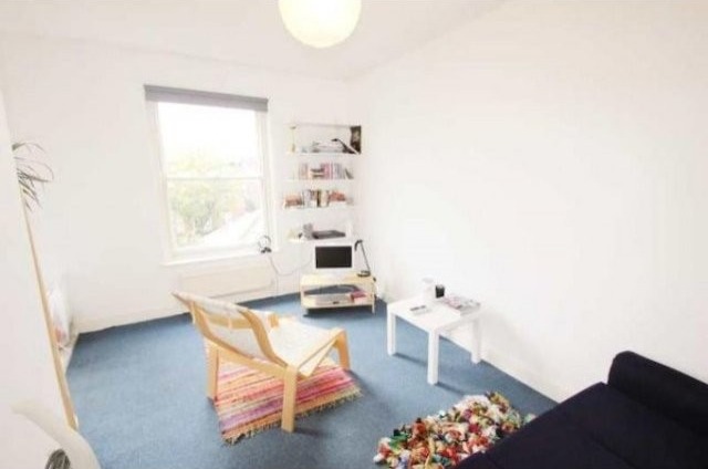 2 Bed Flat/Apartment To Let in London