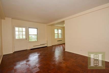 3 bedroom Apartment For Sale: 5500.. - 2