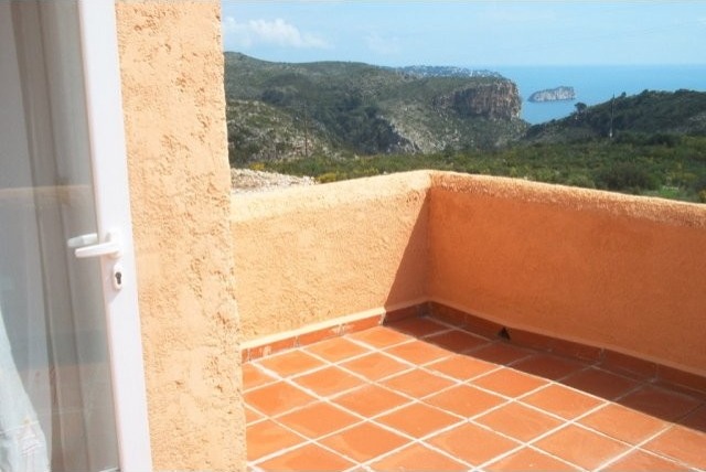 2 Bedroom Apartment in Benitachell - 2