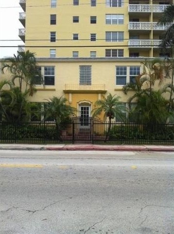 2 bedroom Flat For Sale: 810 11 ST # 102