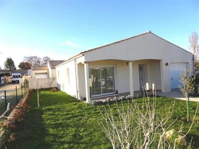 3 Bedrooms - House - Poitou-Charentes -..