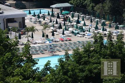2 bedroom Apartment For Sale: 5800.. - 2