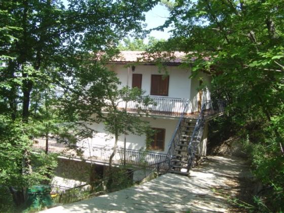 Villa in Petrella Salto (RI)