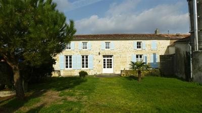 Charante House 8 Rooms