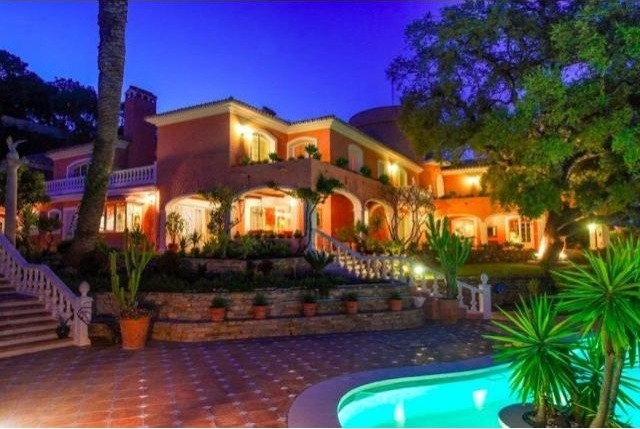 12 bedroom detached villa for sale