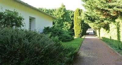 Property 10 Rooms