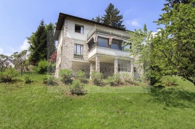 6 bedroom Villa For Sale: Gignese, IT - 2