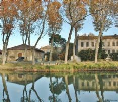 Maison Bourgeoise With Outbuildings