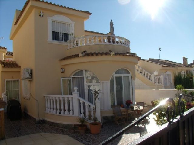 Detached for sale 149.950 € Costa..