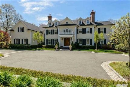 428 J Harbor Rd Laurel Hollow, NY 11791