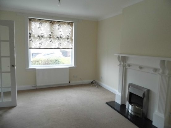 2 bedroom, Semi-detached House house.. - 2