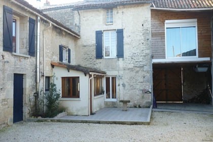 Beautiful, stone townhouse - 2