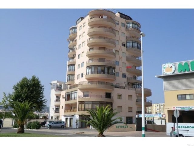 Edificio Alamo Very well kept 9th floor..