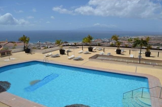 2 bedroom Apartment property for sale..