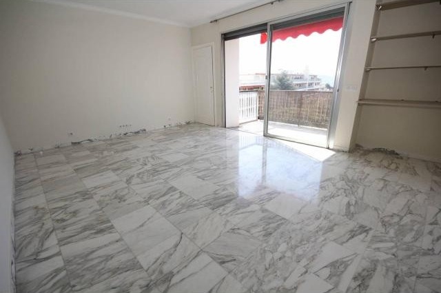 Marvellous two bed in Cimiez