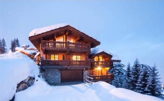 Hameau de Cospillot Courchevel 1850..